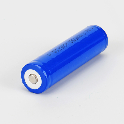 El Feneri Güç Bankaları için Şarj Edilebilir 18650 Pil 3.7 V 2500mah
